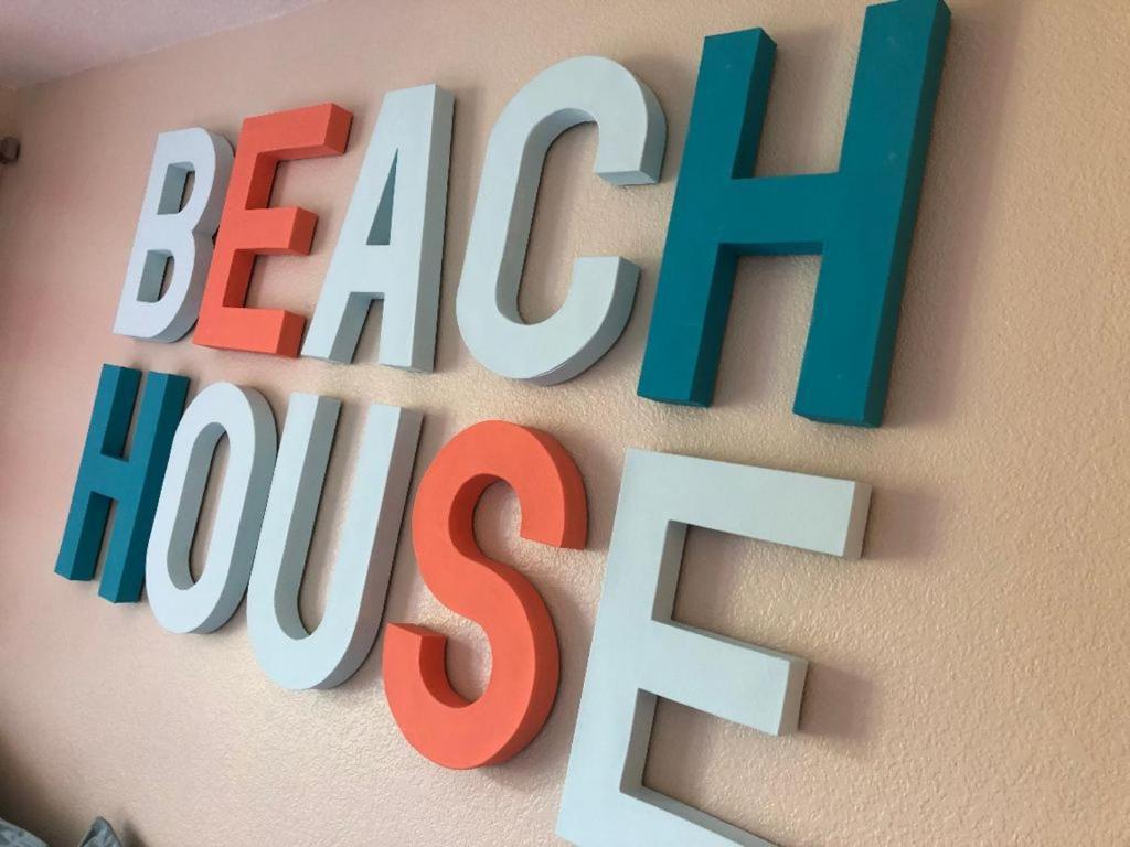 4/2 Home Close To Beach, Centrally Located! Gulfport Esterno foto