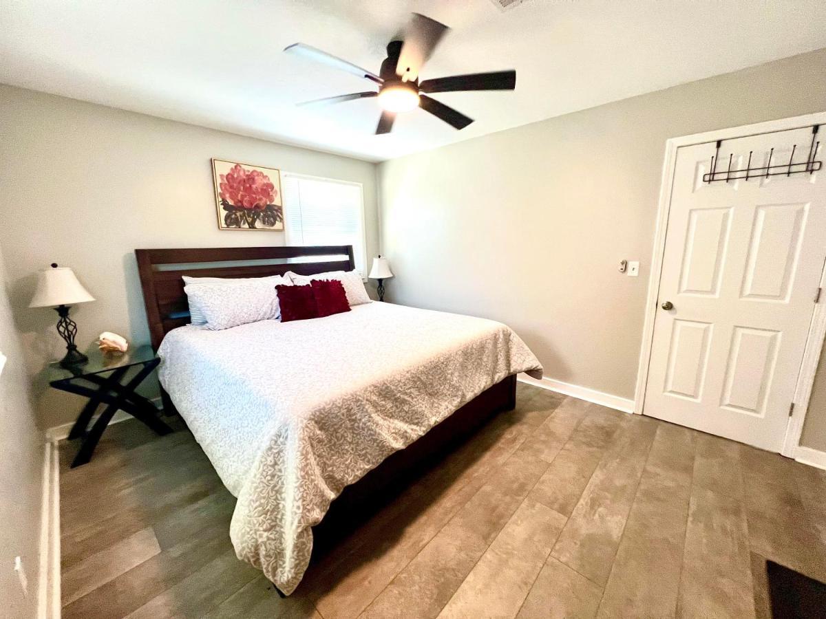 4/2 Home Close To Beach, Centrally Located! Gulfport Esterno foto